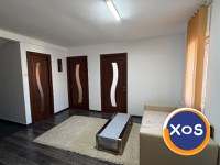 Închiriez apartament 3 camere decomandat Caransebeș. - 2