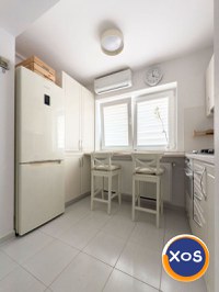 Inchiriez Garsonieră modernă|Boxă 9 mp|Centrală proprie|Metrou N Teclu - 8