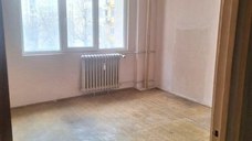 3 Camere 77 mp etaj 4 an 1978 pasaj Metrou Obor Mihai Bravu