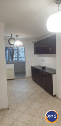 Apartament 4 camere de vânzare - 1