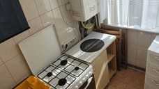 Garsoniera insorita etaj intermediar