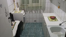 Vând apartament 3 camere spatios in Lupeni  Straja Hunedoara