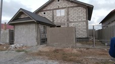 Casă în construcție P+M