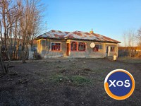 Vând casă bătrânească Dambovita comuna Braniștea - 1