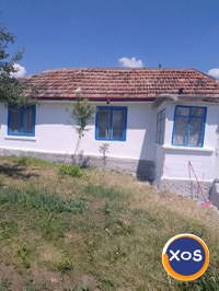 Vand casa la tara - 1