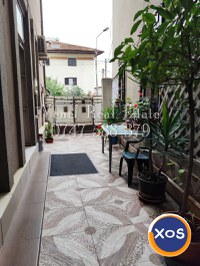Vila 8Camere 375mp 2apartamente separate Stefan cel Mare Vasile Lascar - 2