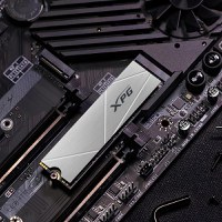 SSD Adata XPG Gammix S60 HeatSink 512GB PCI Express 4.0 x4 M.2 2280 - 11