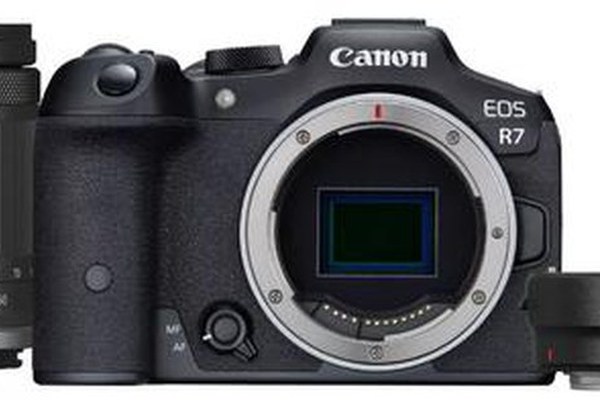 Aparat Foto Mirrorless Canon EOS R7, 32.5 Mpx, Filmare 4k, procesor DIGIC X, Wi-Fi + RF-S 18-150mm, F/3.5 – 6.3 + adaptor EF-EOS R (Negru)