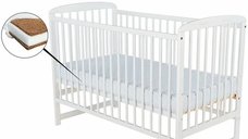 Patut BabyNeeds Ola din lemn de pin, 120x60 cm, alb, saltea reglabila pe 3 niveluri si saltea Cocos Confort de 10 cm
