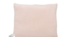 Perna pentru bebelusi Qmini, 30x40 cm, Husa detasabila din muselina, Powder Pink