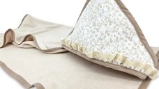 Prosop cu gluga MimiNu Premium Meadow, 100x100 cm, bumbac si bambus, cu volanas si dantela, certificat Oeko-Tex Standard 100