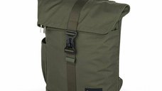 Rucsac pentru mamici Petite&Mars Jackob, Compartimentare inteligenta, Buzunare impermeabile, Sistem prindere carucior, Include salteluta de infasat, 30 x 46 x 15 cm, Verde