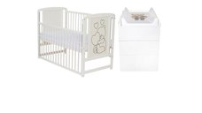 Set mobilier pentru copii Qmini: Patut din lemn de pin cu laterala culisanta, saltea cocos-burete-cocos si comoda cu masuta de infasat, Alb