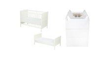 Set mobilier pentru copii Qmini: Patut multifunctional Julia 120x60 cm, saltea cocos-burete 10 cm si comoda cu masa infasat, Alb