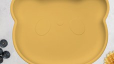 Farfurie din silicon cu ventuza, AppeKids, The Little Bear - Honey