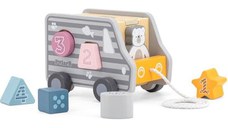 Jucarie de Tras New Classic Toys Sortator Forme Geometrice Camion PolarB
