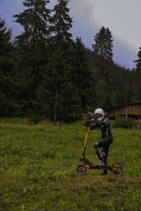 Resigilat - Trotineta electrica pliabila KUKIRIN G3 Pro Dual Drive Off-Road Electric Scooter,autonomie 80Km,motor 2x1200W - 36