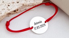 Bratara banut gravat - Argint 925, snur rosu