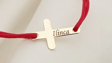 Bratara Cruciulita de 15 mm - Nume gravat - Aur Galben 14K - Snur reglabil de diverse culori
