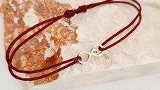 Bratara cu Diamant natural albastru - Model infinit - Aur Galben 9K si snur reglabil Bratara cu Diamant natural albastru - Model infinit - Aur Galben 9K si snur reglabil