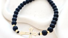Bratara cu pietre Onix - Model Cruce cu Diamant Negru si Bilute - Argint 925 placat cu Aur galben 18K- Snur reglabil