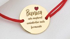 Bratara festiva - Bunica mesterul amintirilor - Banut gravat si simbol inima cu email - Argint 925 placat cu Aur Galben 18K - Snur reglabil