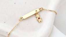 Bratara Fior al Vietii - Model placuta cu charm Fetita cu Rubin - Argint 925 placat cu Aur Galben 18K