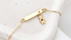Bratara Fior al Vietii - Model placuta cu charm Fetita cu Rubin - Argint 925 placat cu Aur Galben 18K