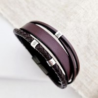 Bratara Gentleman - Model barbatesc cu piele maro - Cilindri cu gravura personalizata din Argint 925 - Inchizatoare neagra inox - 1