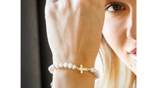 Bratara Perle - Cruce personalizata din Aur Galben 14K - Model cu sirag perlat si snur reglabil