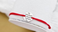 Bratara personalizata - Zambeste, iubeste, traieste - Banut de 10 mm - Argint 925 - Snur reglabil