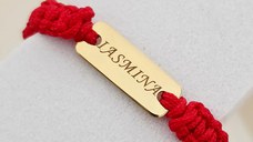 Bratara Placuta cu nume - Bebe - Argint 925 placat cu Aur Galben 18K, snur rosu impletit