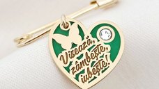 Brosa Ac de siguranta Inima cu Zambete - Personalizare - Argint 925 placat cu Aur Galben 18K - Email verde & Cristal Swarovski