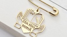 Brosa Ac de siguranta - Pandantiv Carte – Argint 925 placat cu Aur Galben 18K