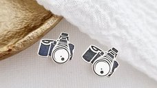 Cercei din Argint 925 - Design Aparat Foto, Dimensiune 12 x 12 mm