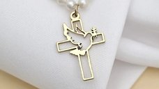 Colier Credinta si Lumina - Pandantiv Cruce cu Porumbel & Sirag de Perle - Argint 925 placat cu Aur Galben 18K