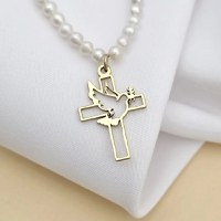 Colier Credinta si Lumina - Pandantiv Cruce cu Porumbel & Sirag de Perle - Argint 925 placat cu Aur Galben 18K - 1