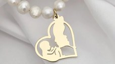 Colier Legatura Eterna - Inima cu Silueta Parintilor si Bebelus Baietel & Colier Perle - Argint 925 placat cu Aur Galben 18K