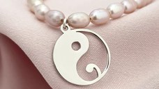 Colier Yin & Yang - Pandantiv cu Simbol Punct si Virgula & Sirag de Perle - Argint 925