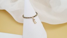 Inel cromatic cu initiala - Model cu lant impletit cu Zirconii - Argint 925 placat cu Aur Galben 18K