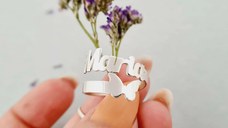 Inel personalizat cu nume decupat si simbol fluture - Argint 925