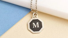 Lant barbatesc - Model octogon rotunjit - Initiala in relief - Argint 925