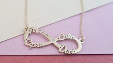 Lantisor cu Diamant Natural - Infinit cu 4 nume decupate - Argint 925 placat cu Aur Galben 18K