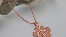 Lantisor cu labuta din argint 925 placat cu aur roz 18K