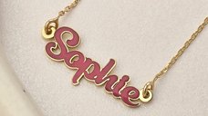 Lantisor cu nume si email roz - Argint 925 placat cu Aur Galben 18K
