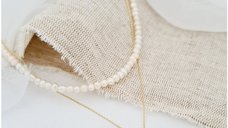 Lantisor cu Perle - Echilibru rafinat - Model 2 straturi cu sirag perle si lantisor cu pandantiv banut - Diamant natural - Aur Galben 14K