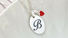 Lantisor Love Initial - Pandantiv oval cu initiala si charm Inima - Argint 925