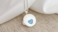 Medalion Scanteia Albastra - Locket cu poze in interior - Argint 925 si Zirconii