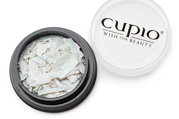 Decor unghii cu reflexii Ivory