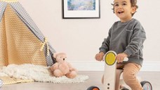 Bicicleta cu 3 roti pentru copii MamaToyz Tribike, din lemn natural, fara pedale